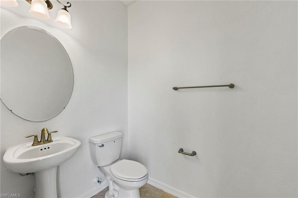 2414 Caslotti Way, Cape Coral, FL 33909 Photo