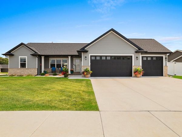 2529 MEYER WAY, De Pere, WI 54115