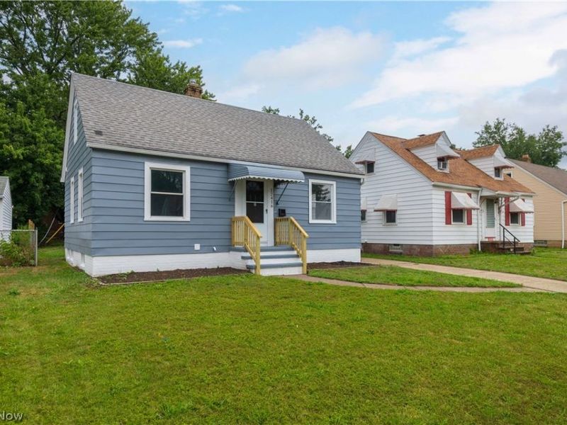 12416 Mortimer Avenue, Cleveland, OH 44111 Photo 1