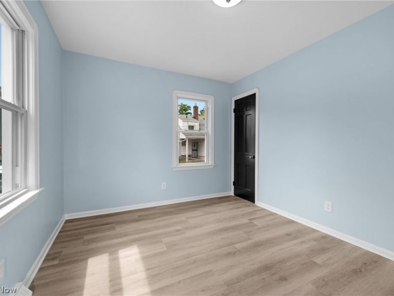 12416 Mortimer Avenue, Cleveland, OH 44111 Photo 30