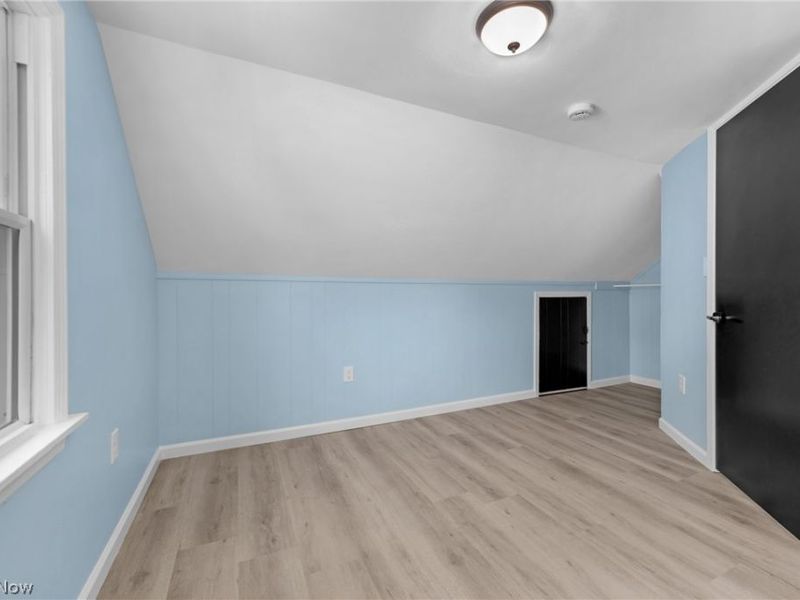 12416 Mortimer Avenue, Cleveland, OH 44111 Photo 34