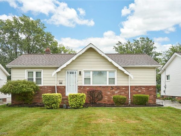29632 Fairway Boulevard , Willowick, OH 44095