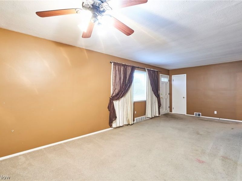 29632 Fairway Boulevard, Willowick, OH 44095 Photo 14