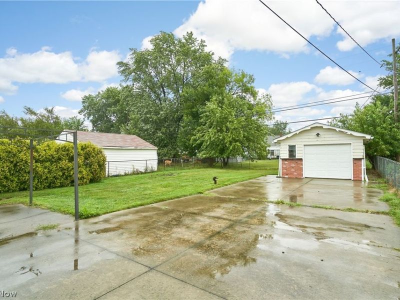 29632 Fairway Boulevard, Willowick, OH 44095 Photo 24