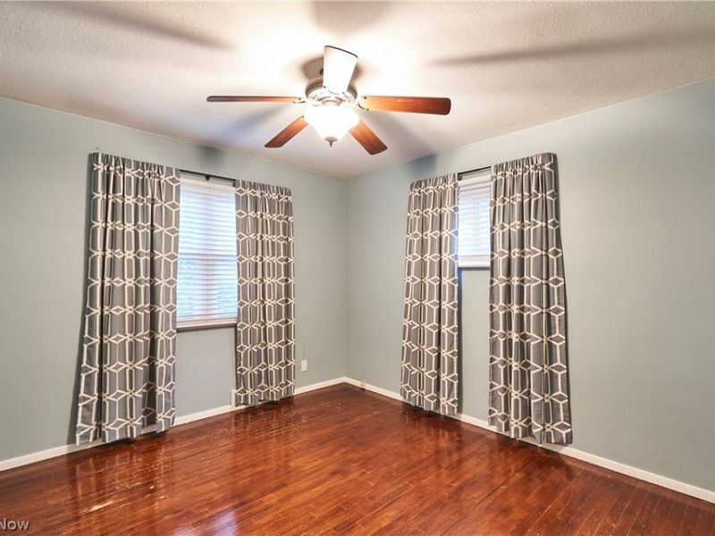 29632 Fairway Boulevard, Willowick, OH 44095 Photo 5