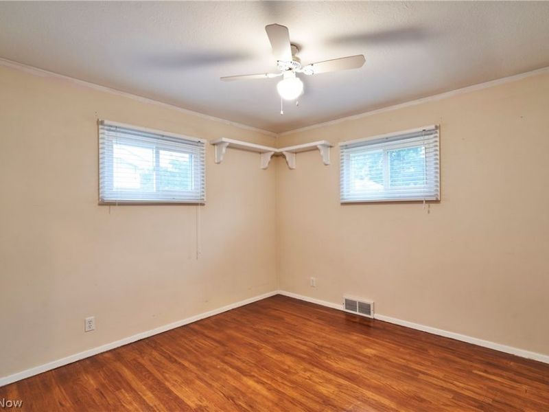 29632 Fairway Boulevard, Willowick, OH 44095 Photo 7