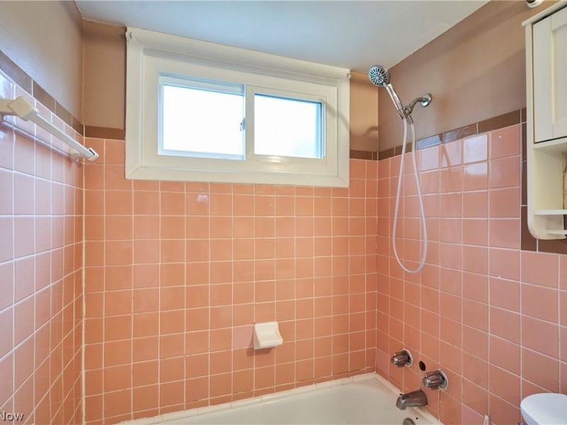 29632 Fairway Boulevard, Willowick, OH 44095 Photo 9