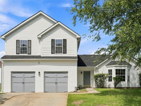 2308 Briar Knoll Road , Lithonia, GA 30058