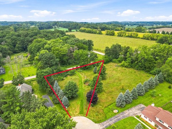 L32 Camelot Trace, Green Lake, WI 54941