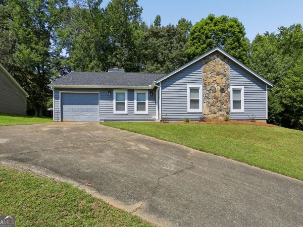 1050 Chapman Circle, Stone Mountain, GA 30088
