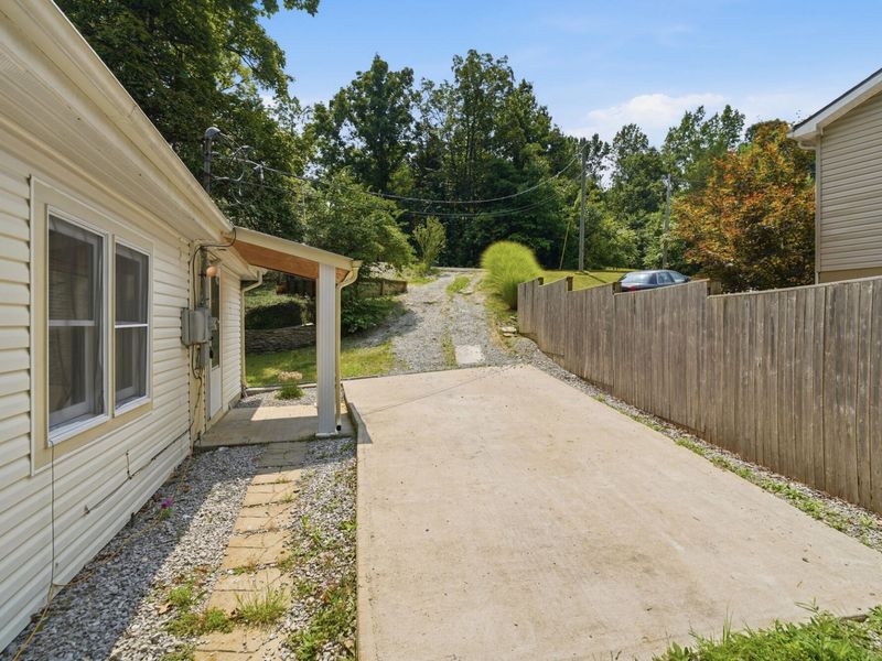 780 Rainbow Drive, Crittenden, KY 41030 Photo 18