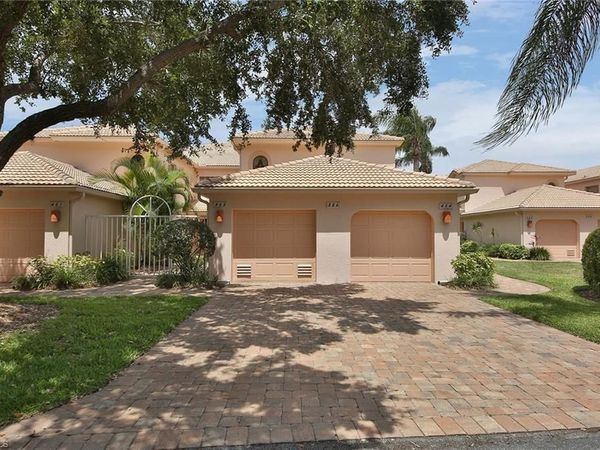 526 Lake Louise CIR, Unit 4-403, NAPLES, FL 34110