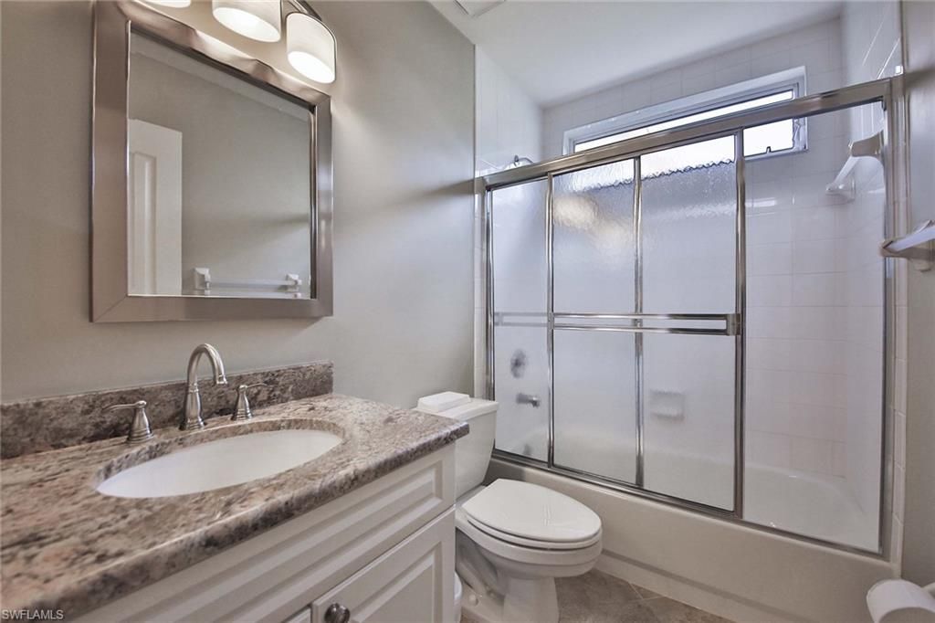 526 Lake Louise Cir, Unit 4-403, Naples, FL 34110 Photo