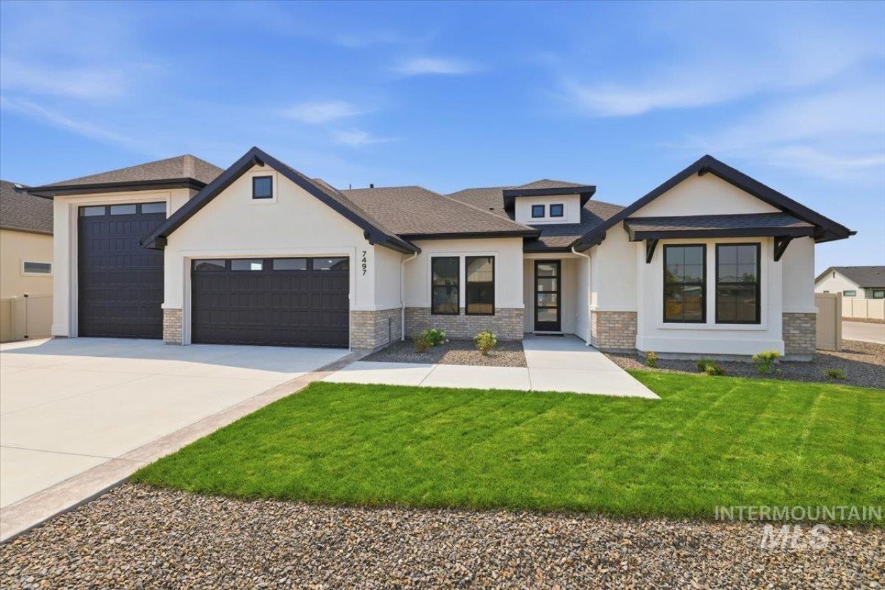 7497 E Midberry Ct, Nampa, ID 83687 Main Photo