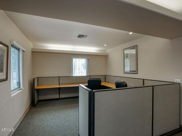 501 E OSBORN Road, Phoenix, AZ 85012