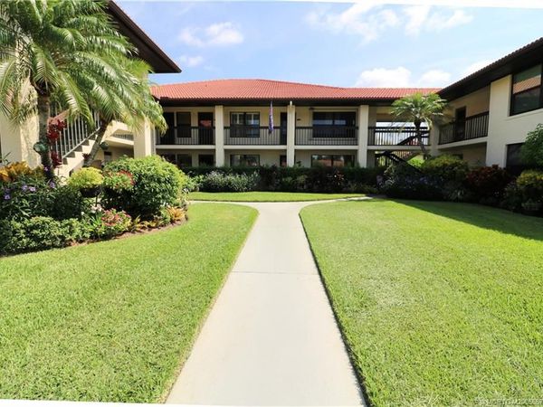 421 SW South River Drive , Unit 101, Stuart, FL 34997