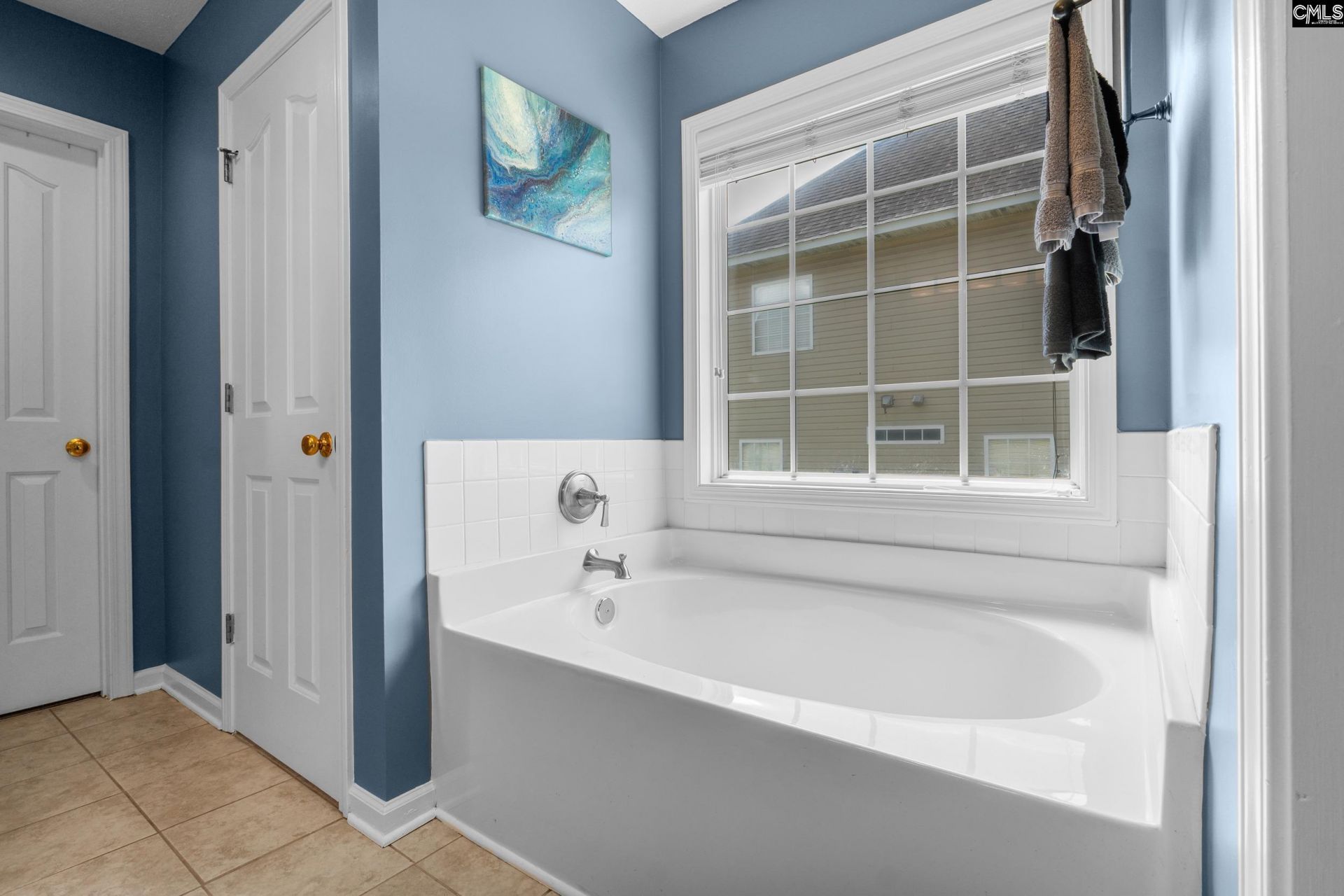 109 Letha Lane Photo 17