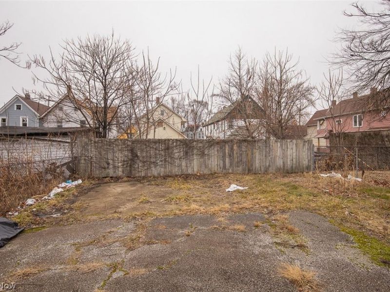 5817 Prosser Avenue, Cleveland, OH 44103 Photo 24