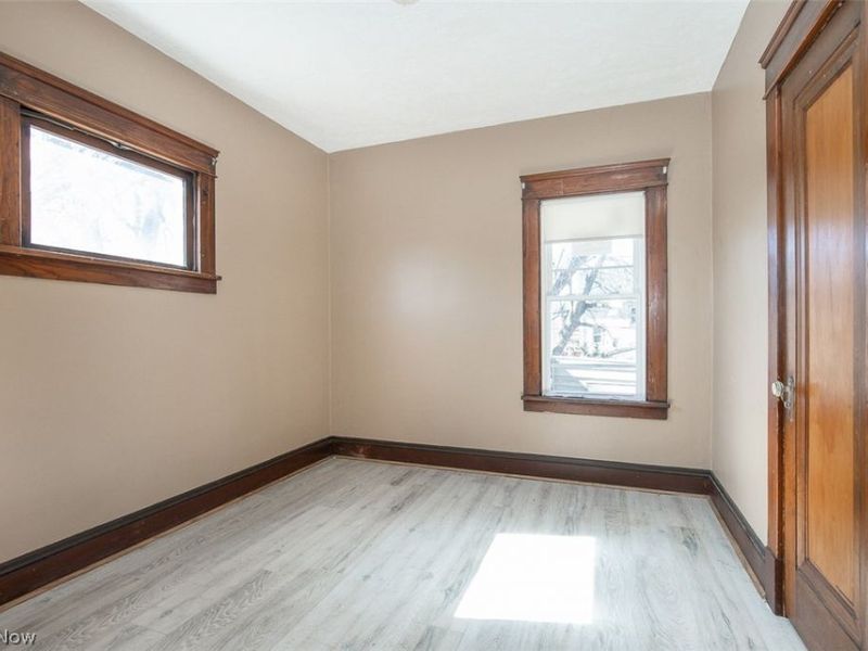 3976 E 71st Street, Cleveland, OH 44105 Photo 18
