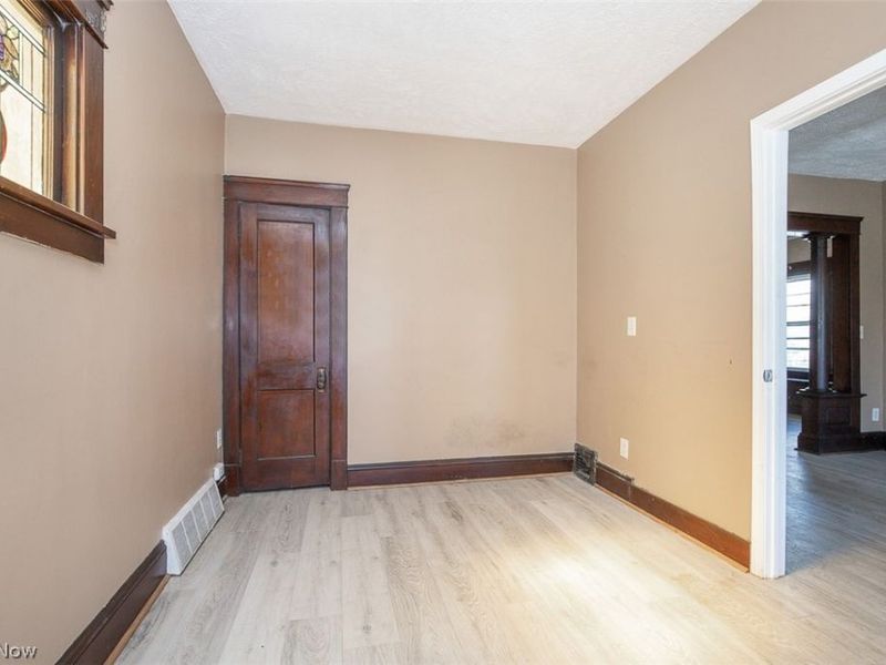 3976 E 71st Street, Cleveland, OH 44105 Photo 9