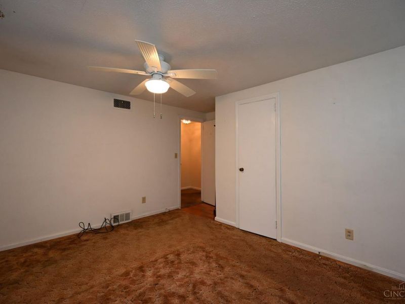 1127 Flick Lane, Union Township, OH 45103 Photo 22