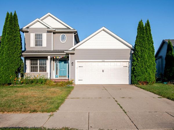 1368 Yarrow Drive, Holt, MI 48842