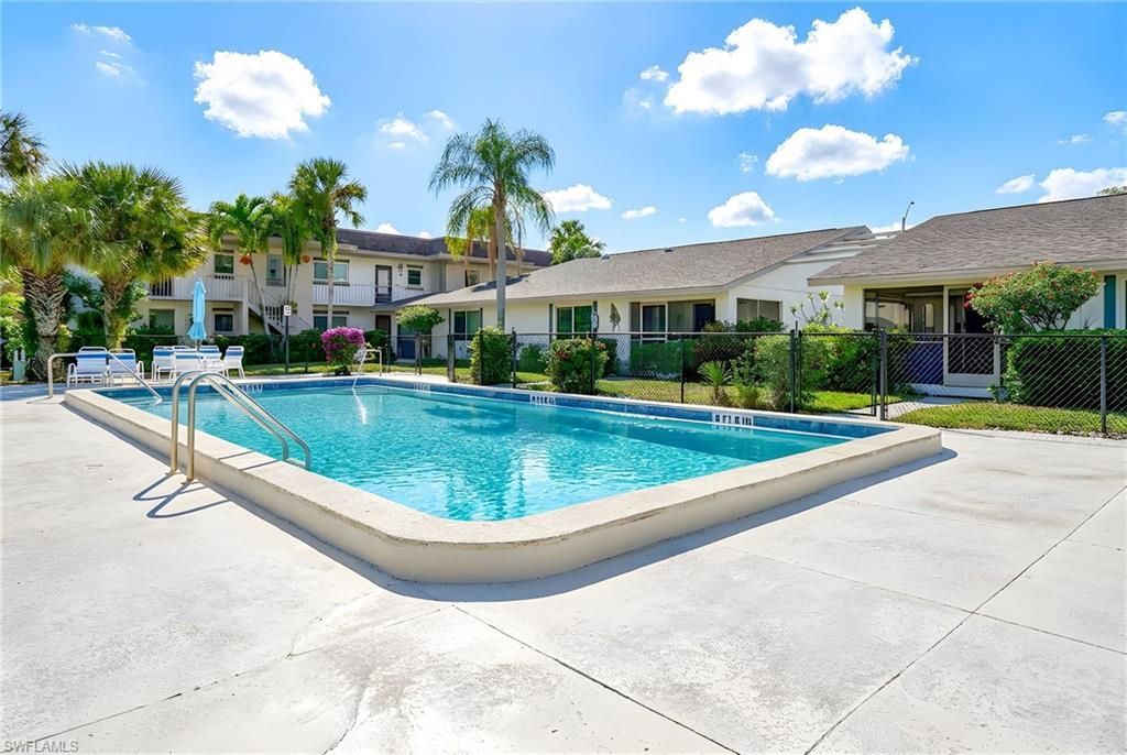 5579 Rattlesnake Hammock Rd , Unit B9, Naples, FL 34113 Photo