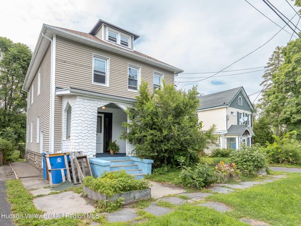 121 Pine Grove Avenue, Kingston, NY 12401
