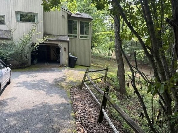 5321 Peregrine Crest CIR , Roanoke, VA 24018