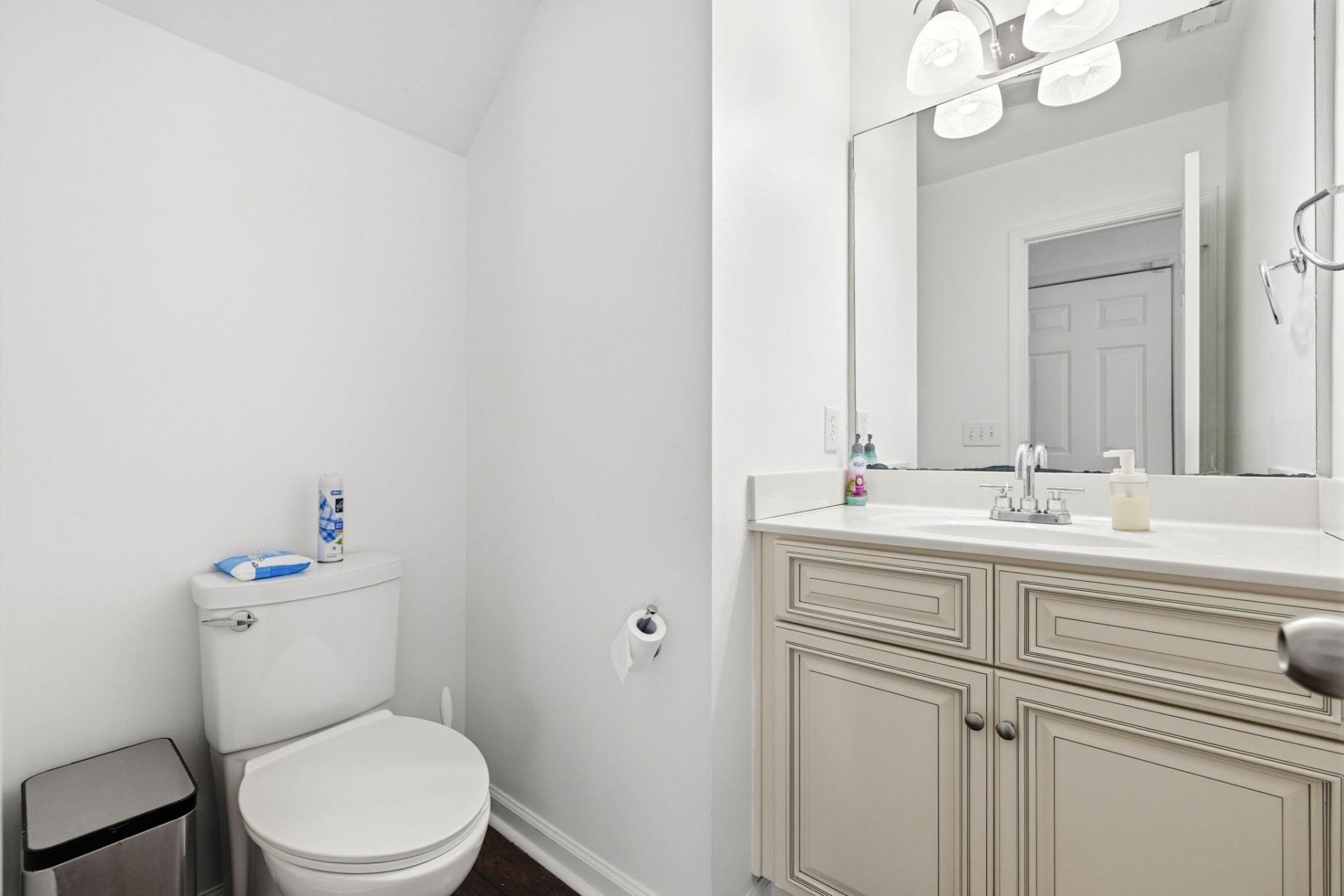 3030 Hollybrooke Dr. Photo 13
