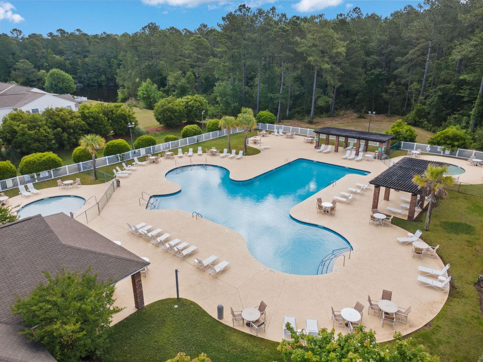 3030 Hollybrooke Dr. Photo 34