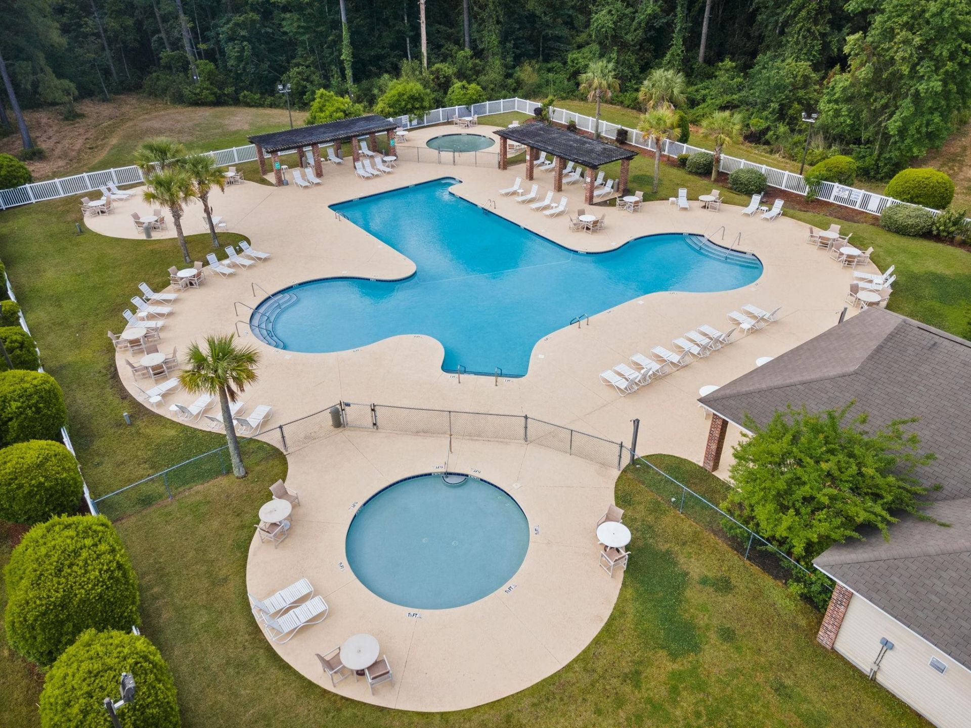 3030 Hollybrooke Dr. Photo 36