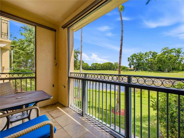 11710 Saint Andrews Pl, Unit 202, Wellington, FL 33414