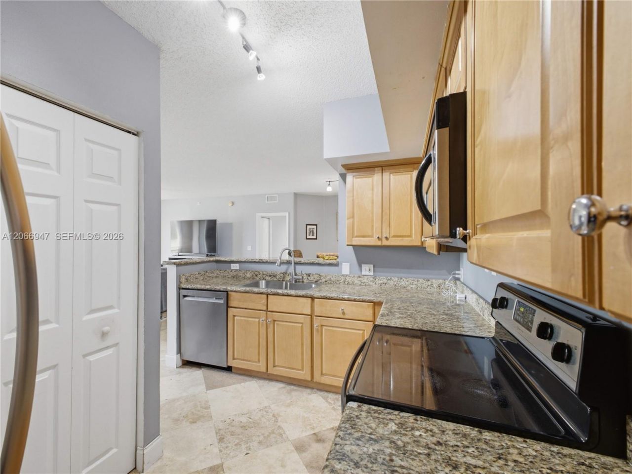 11710 Saint Andrews Pl, Unit 202, Wellington, FL 33414 Photo
