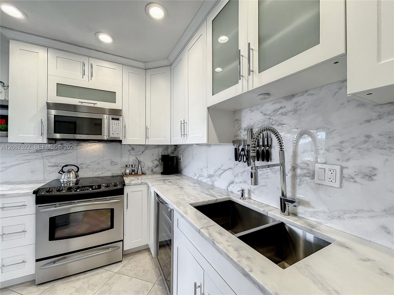 1535 SE 15th St , Unit 301, Fort Lauderdale, FL 33316 Photo