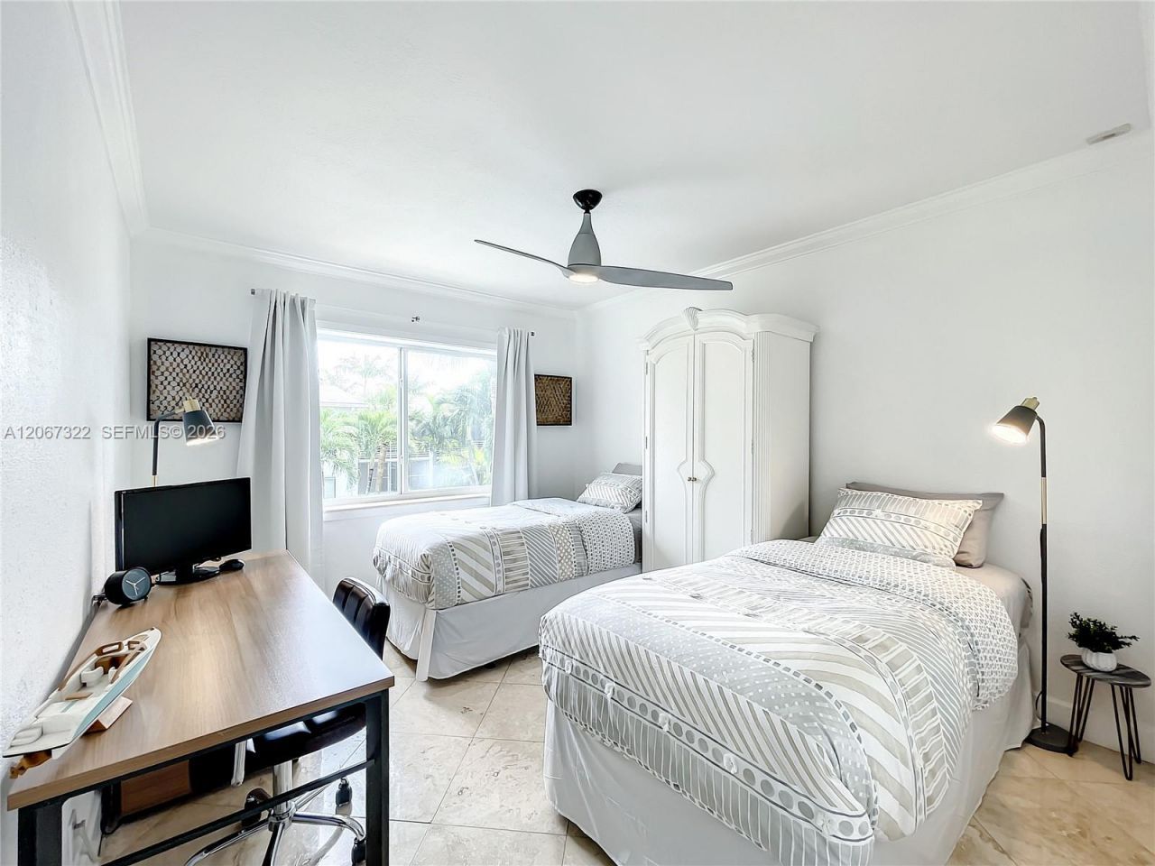 1535 SE 15th St , Unit 301, Fort Lauderdale, FL 33316 Photo