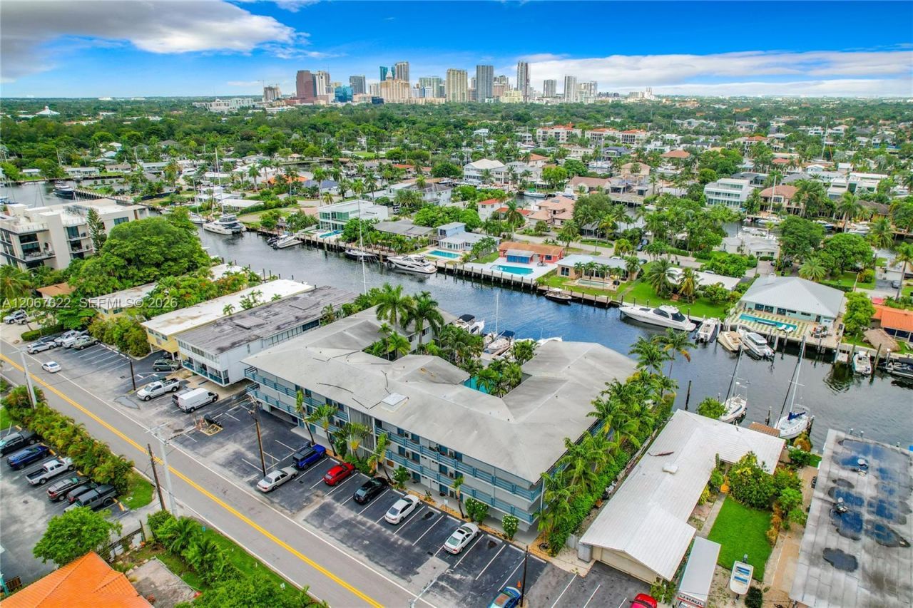 1535 SE 15th St , Unit 301, Fort Lauderdale, FL 33316 Photo