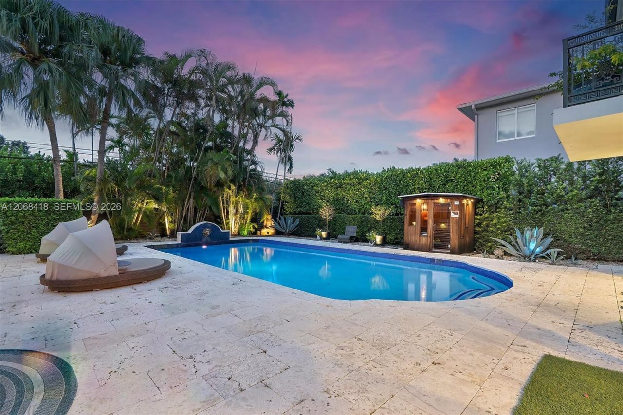 1001 NE 96th St, Miami Shores, FL 33138 Photo