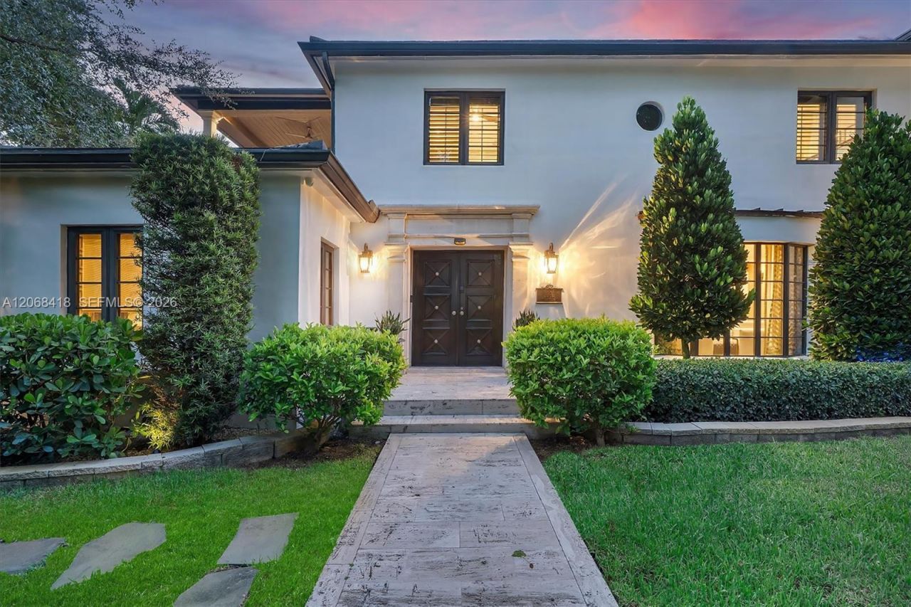 1001 NE 96th St, Miami Shores, FL 33138 Photo