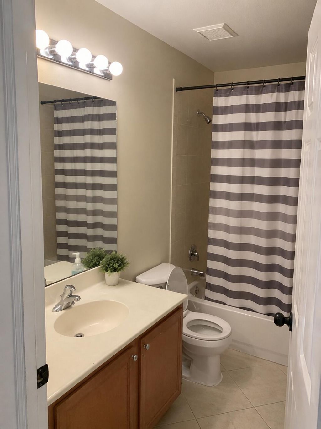 3800 E Hibiscus Street, Weston, FL 33332 Photo