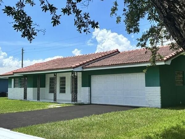 3633 NE 6TH Drive, Boca Raton, FL 33431