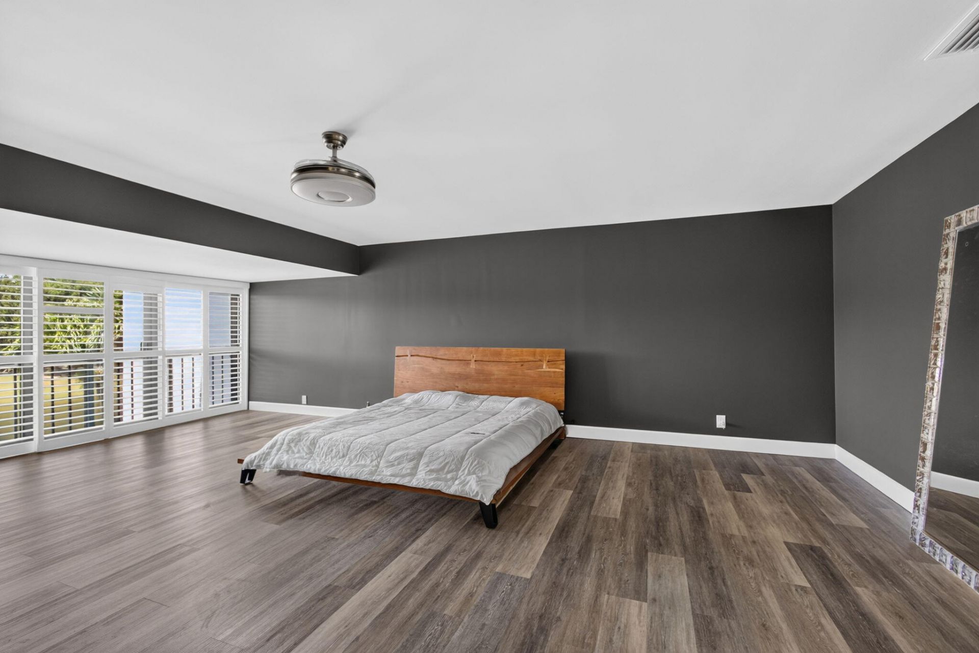 2435 Presidential Way, Unit G, West Palm Beach, FL 33401 Photo