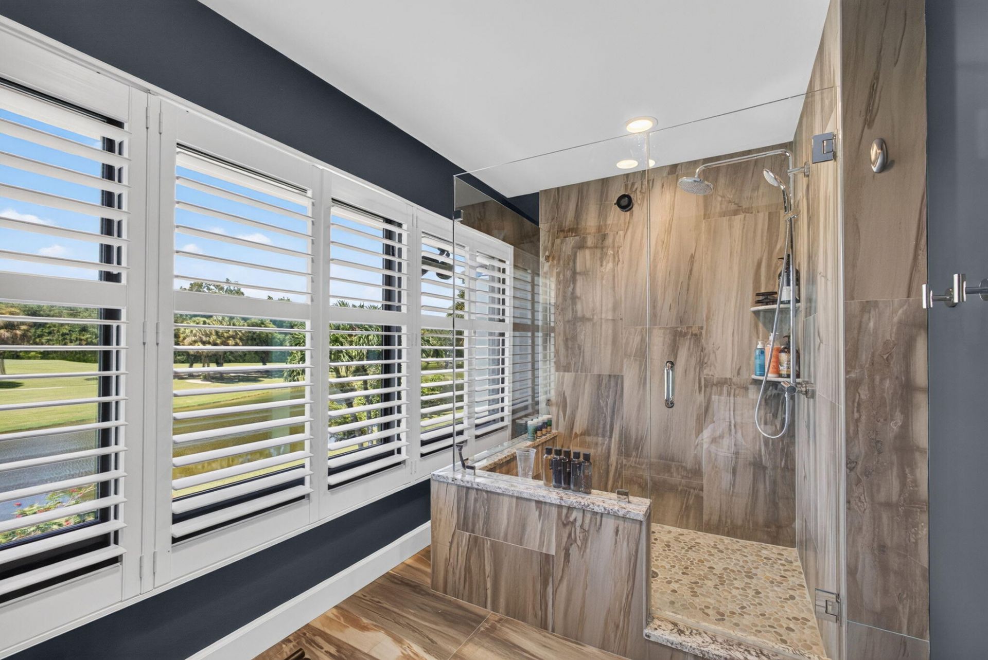 2435 Presidential Way, Unit G, West Palm Beach, FL 33401 Photo