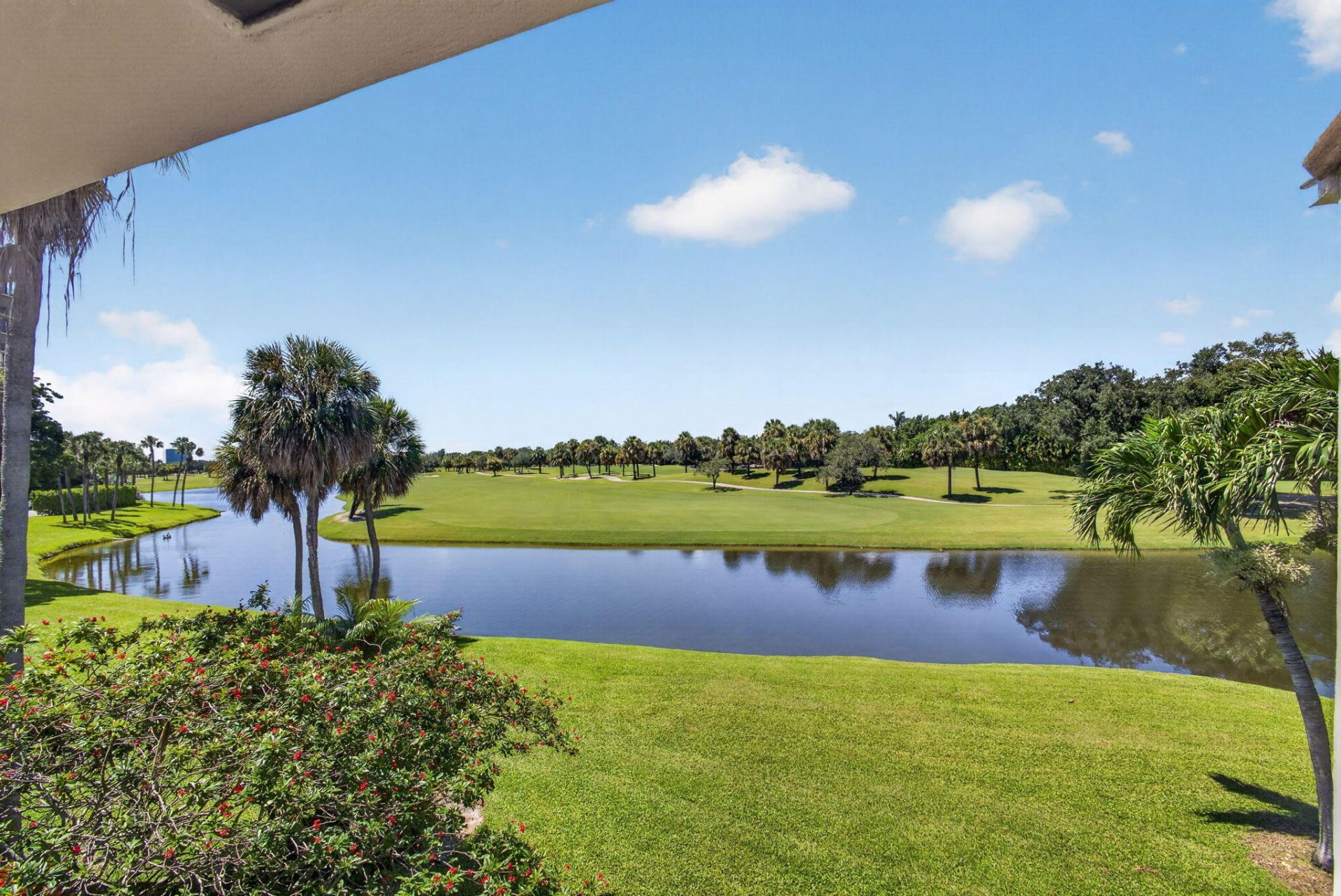 2435 Presidential Way, Unit G, West Palm Beach, FL 33401 Photo