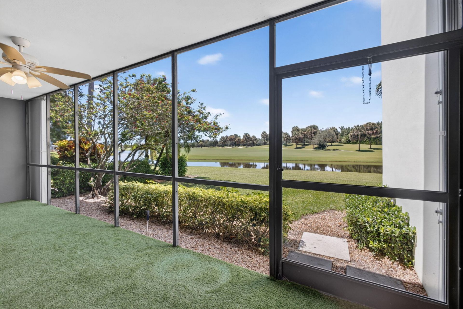 2435 Presidential Way, Unit G, West Palm Beach, FL 33401 Photo