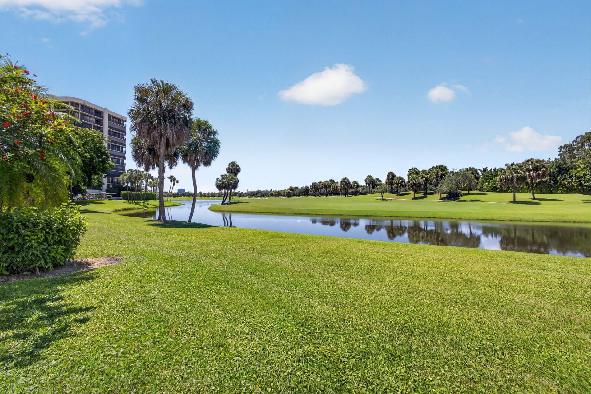 2435 Presidential Way, Unit G, West Palm Beach, FL 33401 Photo
