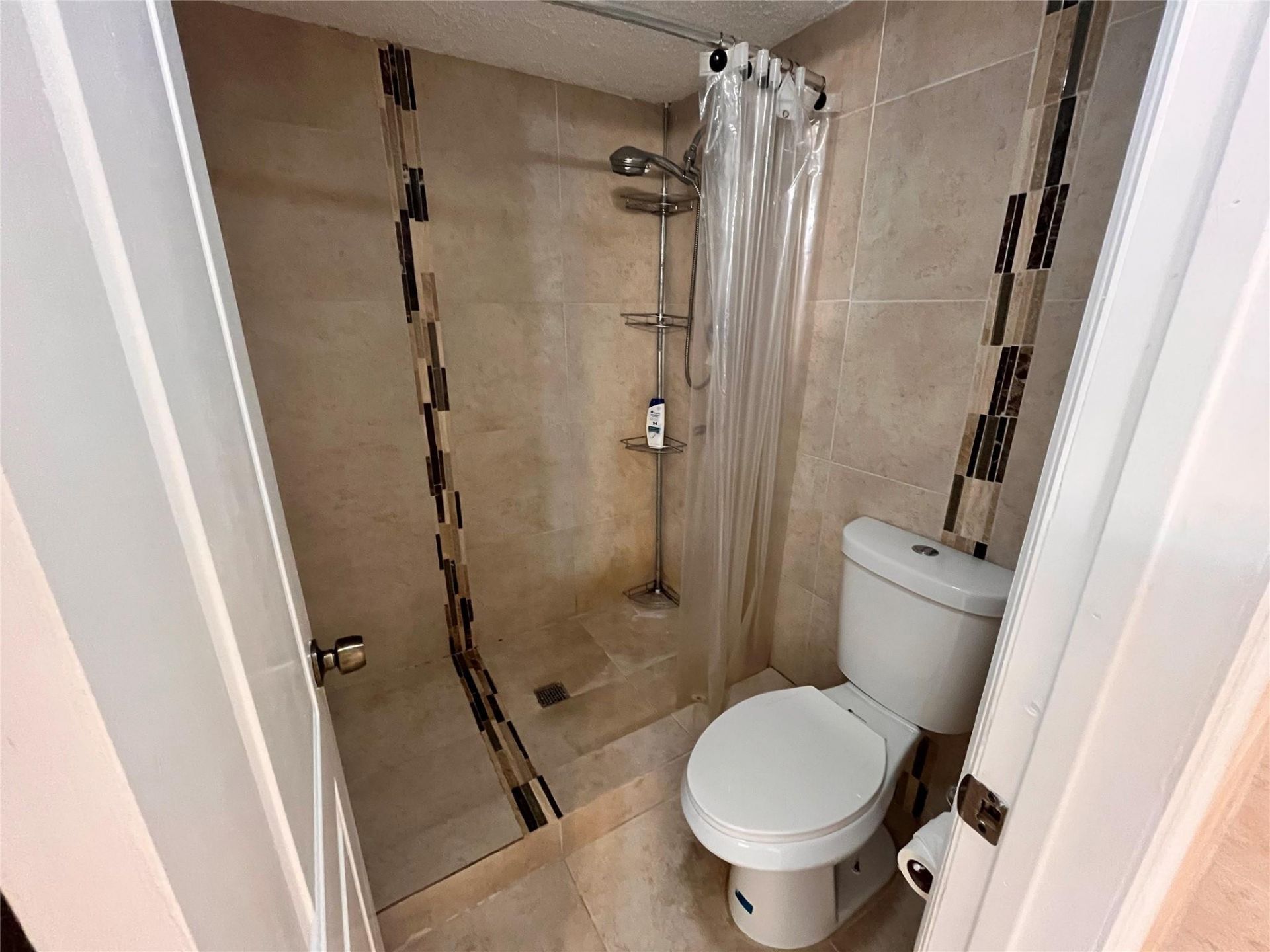 3710 Inverrary Drive, Unit 3Y, Lauderhill, FL 33319 Photo