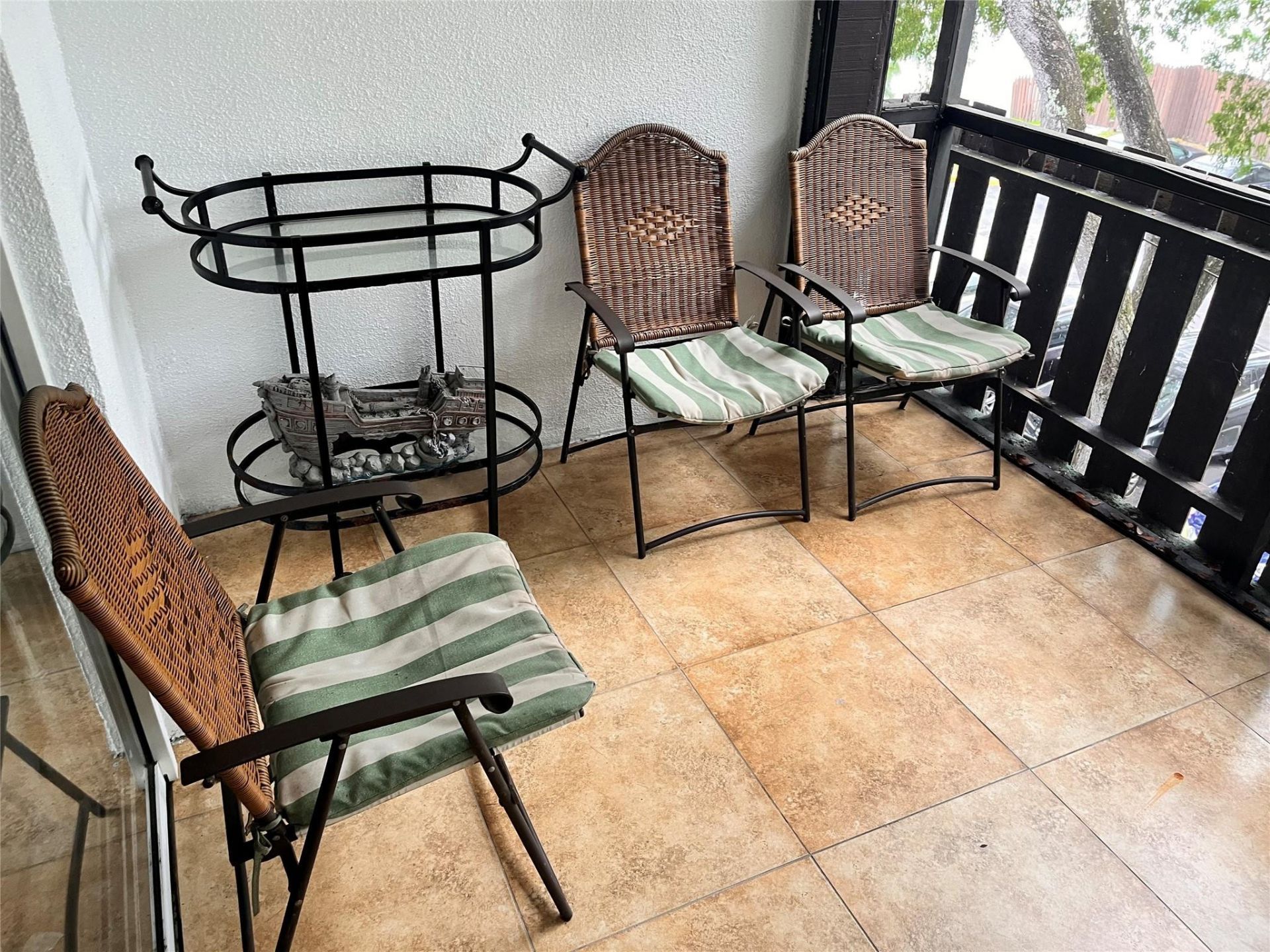 3710 Inverrary Drive, Unit 3Y, Lauderhill, FL 33319 Photo