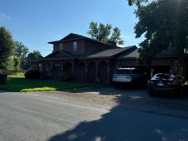 1303 S BAY , Pine Bluff, AR 71603
