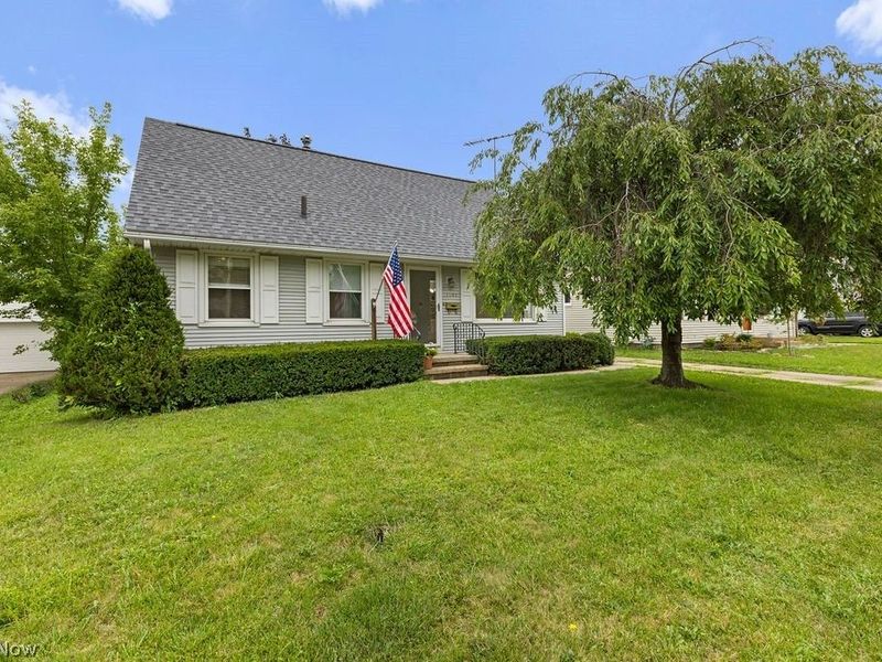 1107 Silver Lake Avenue, Cuyahoga Falls, OH 44223 Photo 2